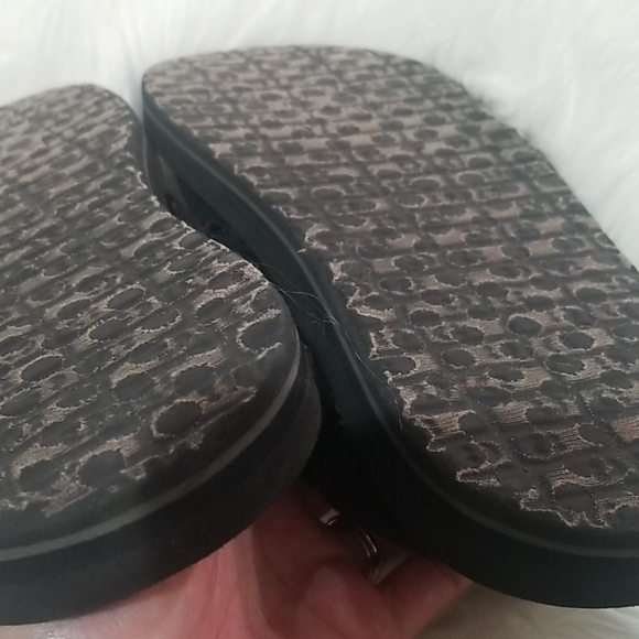 Sanuk Men's all black slip ons canvas 7 new - Picture 3 of 4